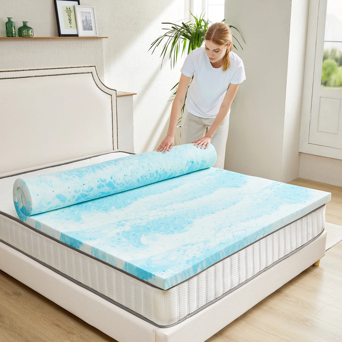 JHK Gel Cooling Memory Foam Mattress Topper for Breathable Comfort